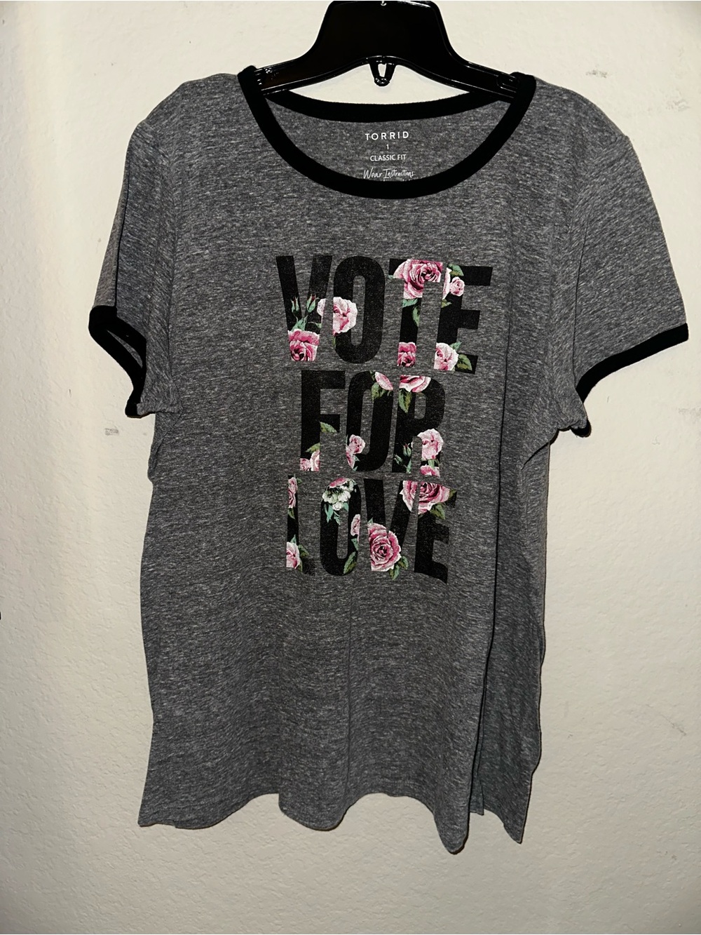 Torrid vote for love graphic tshirt plus size 1X